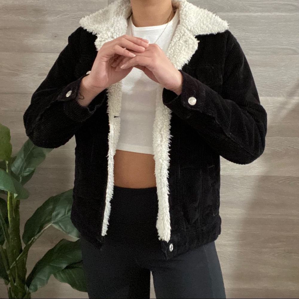 Women's Black Sherpa-Lined Corduroy Jacket